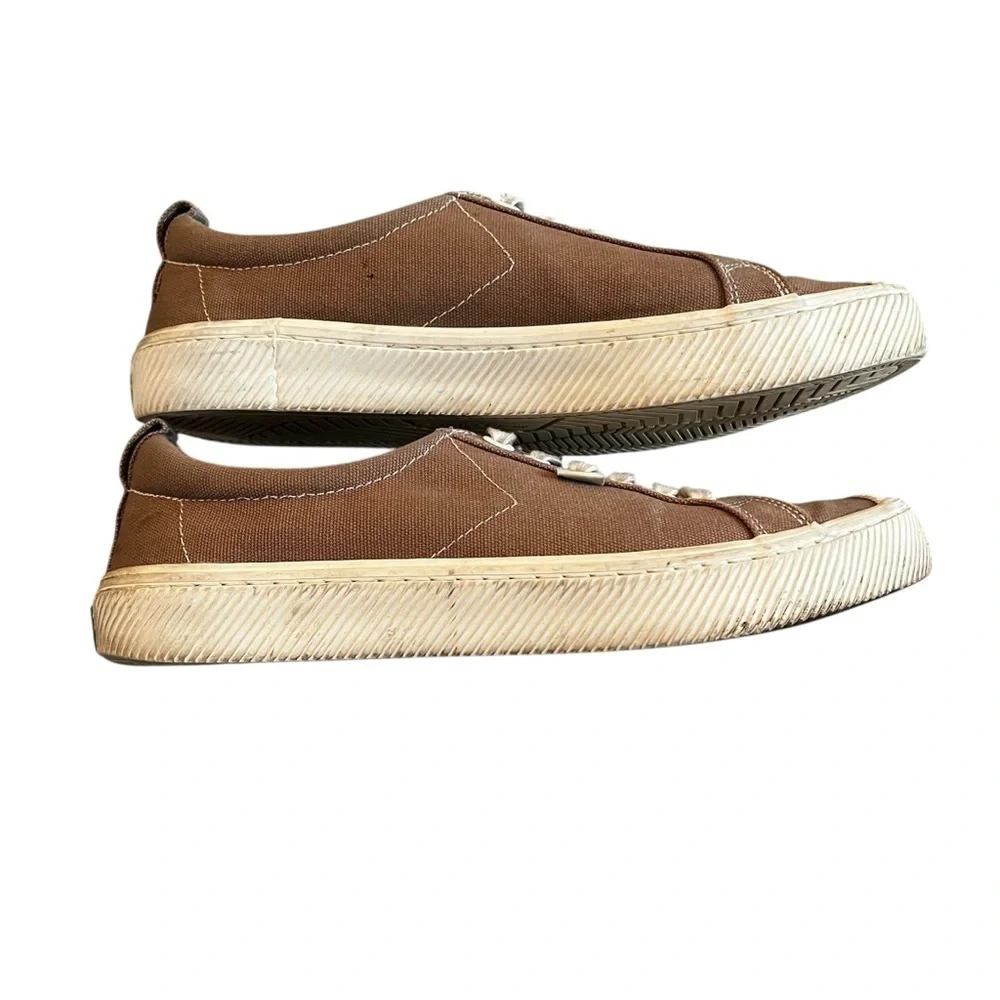 Cariuma OCA Men’s 9 Women’s 10.5 Low Canvas Sneakers Burnt Sand Brown
